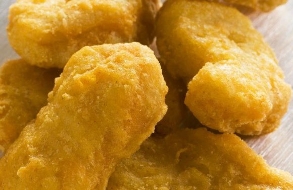 Man sacked for complaining after only getting three chicken nuggets in canteen