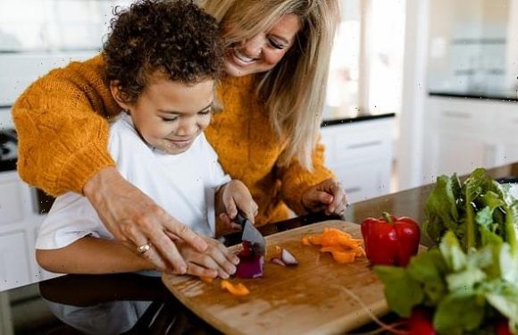 Only children are NOT more selfish than those with siblings – study