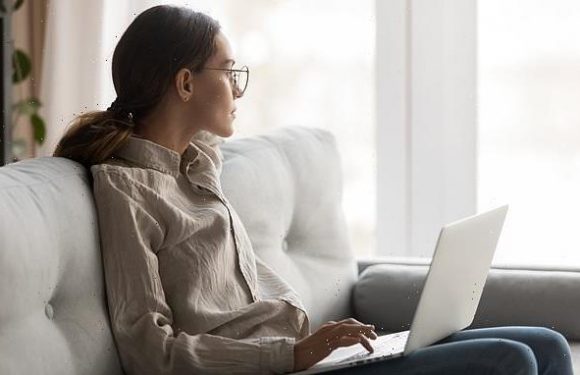 People with more than seven hours of free time a day 'are less happy'