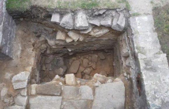 World War 2 bunker found by archaeologists inside ruins of Channel Island Roman fort