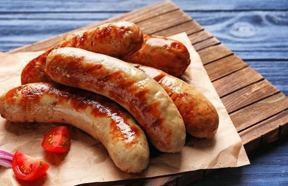 Eating less meat 'could increase life expectancy by eight months'