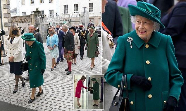Queen arrives to open new session of the Scottish Parliament