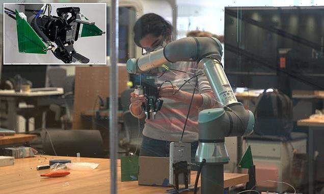 Scientists create robot that sifts through clutter to find lost items