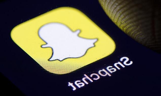 Snapchat crashes for frustrated users around the world