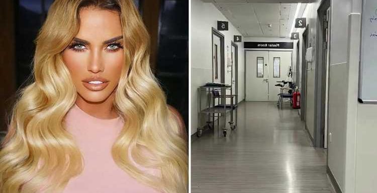 Katie Price in hospital as she posts picture outside plaster room