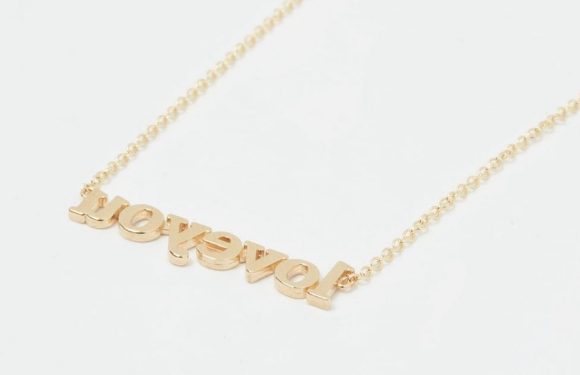 23 Luxury Stocking Stuffers Anyone Would Be Overjoyed to Unwrap This Holiday Season