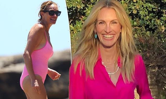 Julia Roberts struts her incredible physique in a swimsuit
