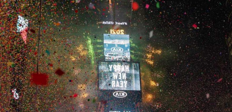 One Million Revelers Still Poised to Pack Times Square on New Year's — Despite Omicron's Spread