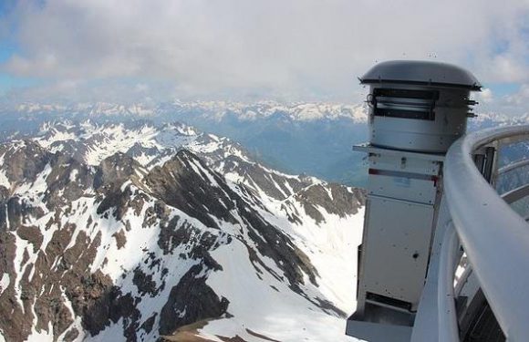Scientists find microplastics in 'pristine' Pyrenees mountain air