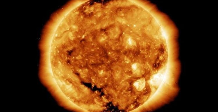Solar storm warning: Stream of particles from Sun to lash Earth – impact time predicted