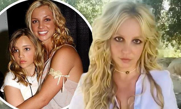 Britney Spears says she should have 'slapped' sister and mother