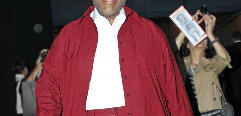 Former Vogue Editor & Fashion Icon André Leon Talley Dead At 73
