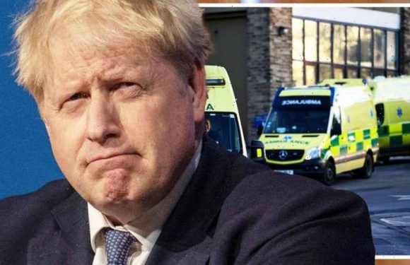 NHS frontline doctor warns ‘we need to get serious’ as Omicron threatens to cripple UK