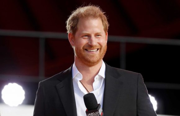 Prince Harry is only 'focused on himself' and could write about security row in his explosive memoir, claims expert