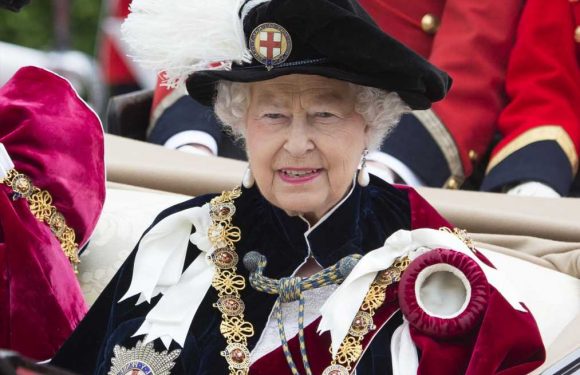 The Queen complained about ‘warm and impractical’ royal robes and would rather ‘plod downhill’ when wearing them