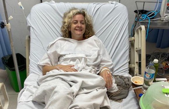 Brit left with purple leg after mistaking horrifying spider bite for blister