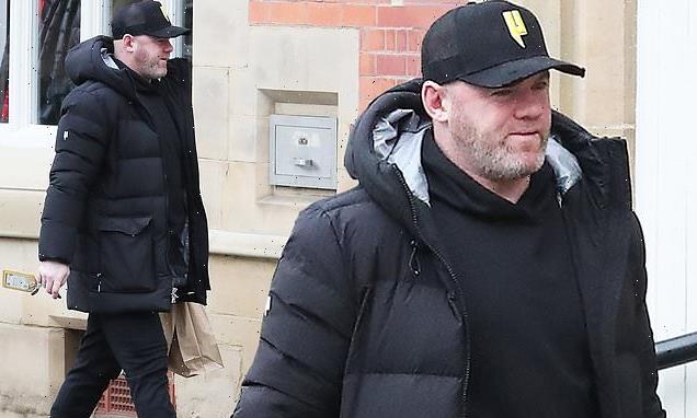 Coleen Rooney is treated to a Valentine's Day takeaway by Wayne