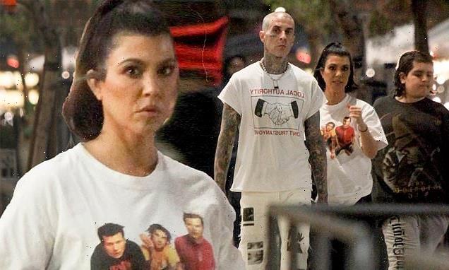 Kourtney Kardashian is Travis Barker fangirl in Blink-182 shirt