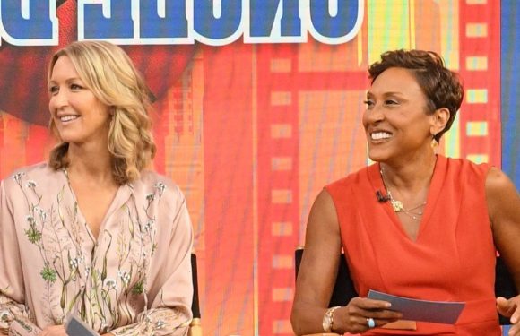 Robin Roberts and Lara Spencer wow fans with coordinating Valentine’s Day outfits in new picture