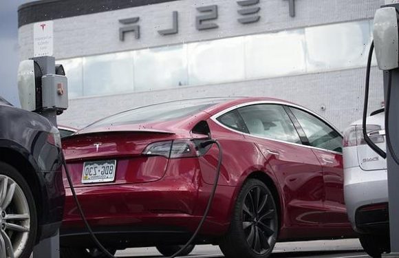 Tesla recalls 54,000 cars as self-driving software lets them run…