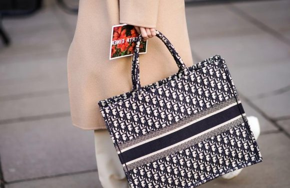 11 Designer Tote Bags That Will Always Be a Staple in Your Wardrobe