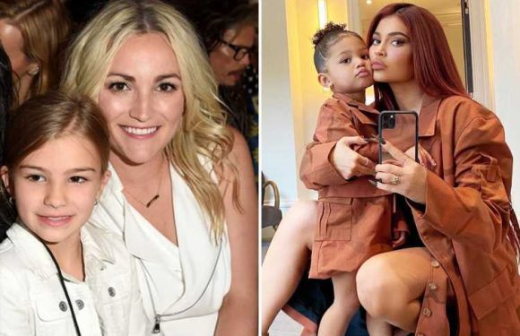 Celebrities who were teen parents: from 16-year-old Jamie Lynn Spears and Kylie Jenner to Sofia Vergara and Lil Wayne