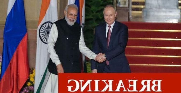 India hamstrings West’s Russia sanctions with deal to buy 5 MILLION ‘discount’ oil barrels