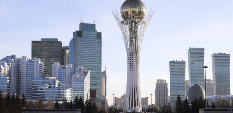 Kazakhstan President to transfer power to new-look parliament