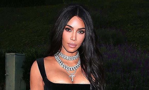 Kim Kardashian Shows Off New $50K Custom Diamond Name Chain With Pink Hearts: Photo