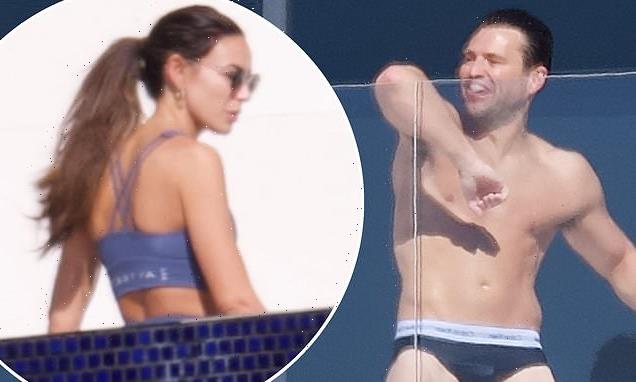 Mark Wright dances on the balcony in his PANTS in LA