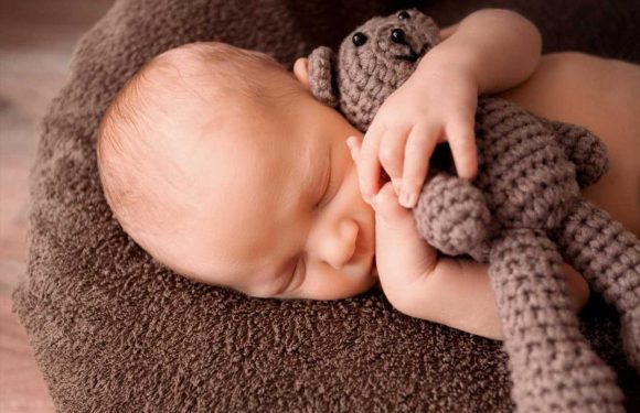 Most popular baby names for boys & girls around the US revealed – do you make the list?