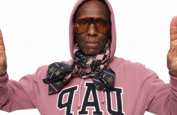 The Viral Dapper Dan x Gap Hoodie Is Available for Pre-Order in 4 New Colors