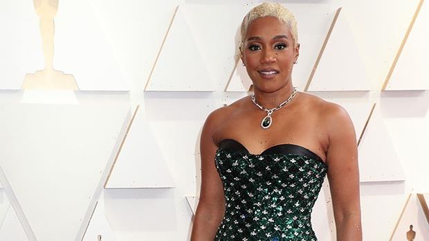 Tiffany Haddish Dazzles In Green Dolce & Gabbana At 2022 Oscars: Photos