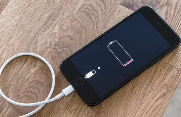 Apple FIXES iPhone battery-drain issue with iOS 15.4.1