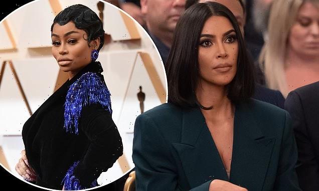 Aspiring lawyer Kim Kardashian 'takes notes' during family's lawsuit