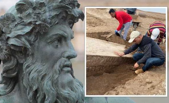 Egypt archaeologists unearth stunning ‘Temple of Zeus’ dedicated to Greek god