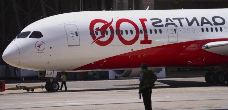 Bag drop: Darwin runway separates Qantas’ London passengers from their baggage