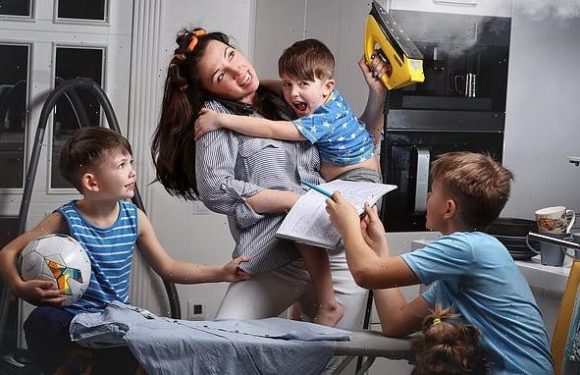 Having more than two children can age parents by an extra 6.2 YEARS