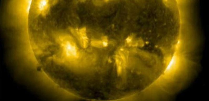 Mysterious black cube emerged from the Sun on NASA cam before site shuts down