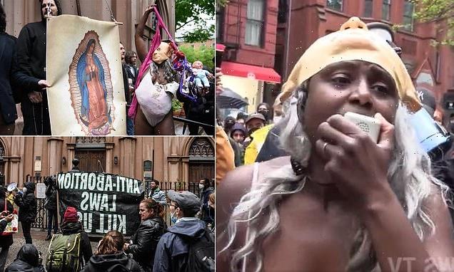 Protester screams 'I'm killing the babies' outside popular NYC church