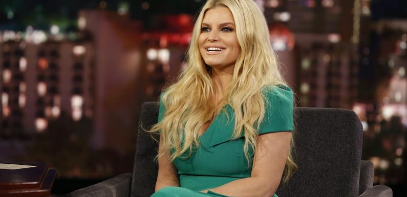 Why Jessica Simpson Has No Working Credit Cards