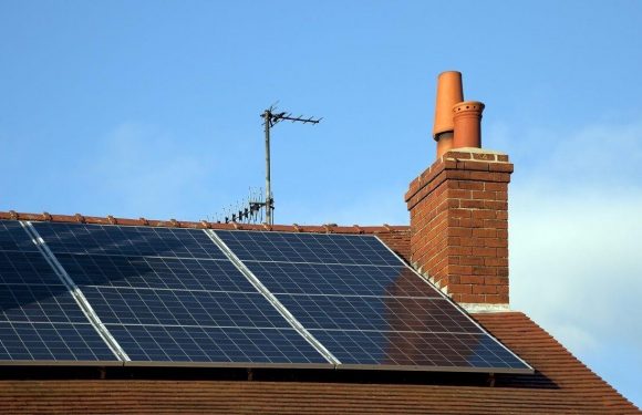 Scramble to install green energy savers in UK, experts claim
