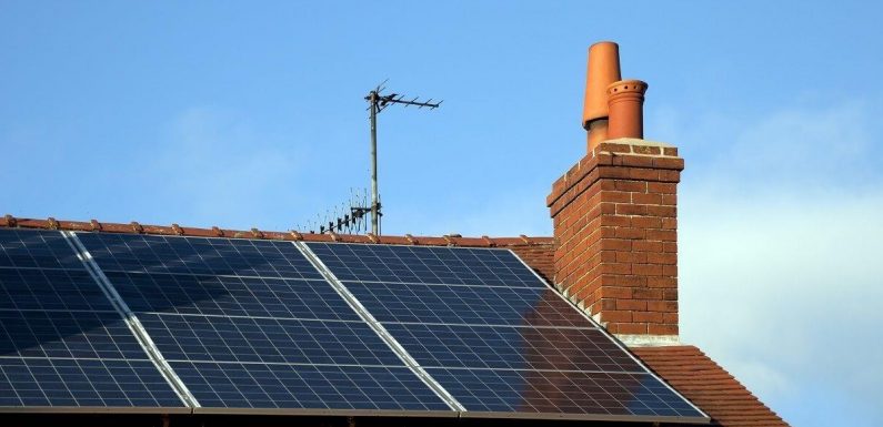 Scramble to install green energy savers in UK, experts claim
