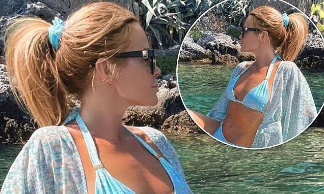 Amanda Holden sends pulses racing as she flaunts jaw-dropping figure