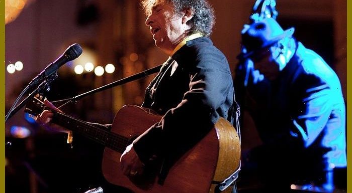 Bob Dylan Announces First U.K. Tour Dates In Five Years