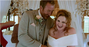 Corrie fans distracted as they spot Fiz’s relative ‘missing’ from wedding day