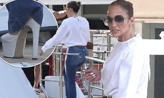 Jennifer Lopez dons towering platform heels for a boat ride with Emme