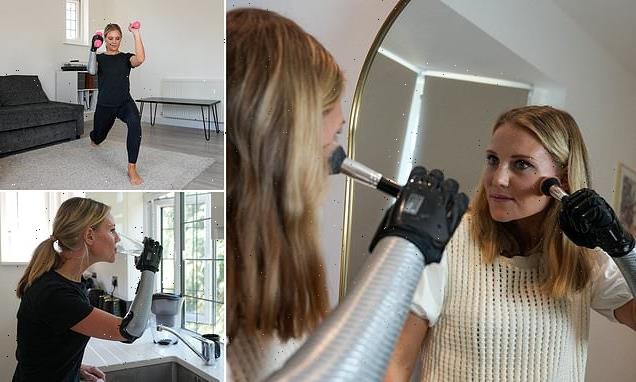 Paralympic swimmer gets bionic hand that can be updated remotely