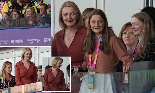 Truss enjoys day out with her teenage daughters at Commonwealth Games