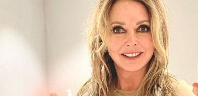 Carol Vorderman hailed ‘super sexy lady’ as she shows curves in makeup-free pic
